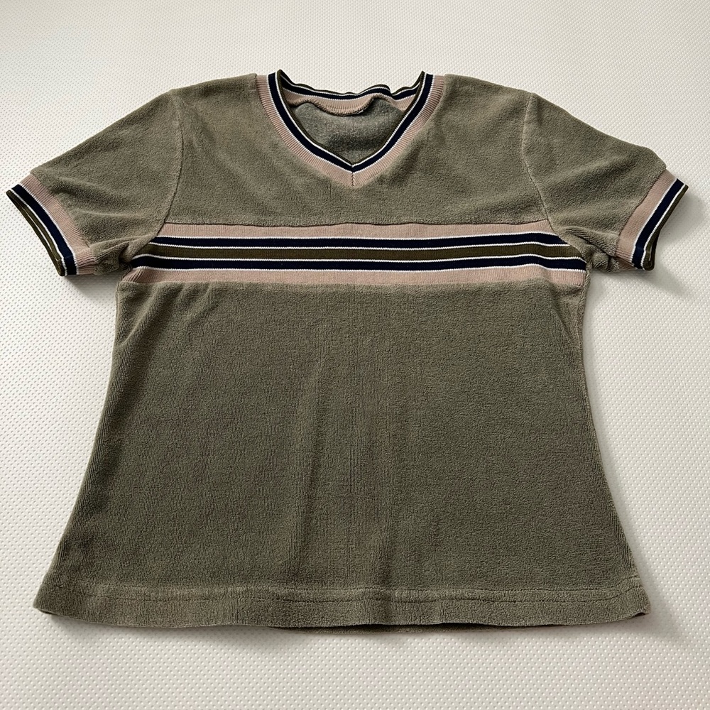 Vintage - Green V Neck with Strip/Trim